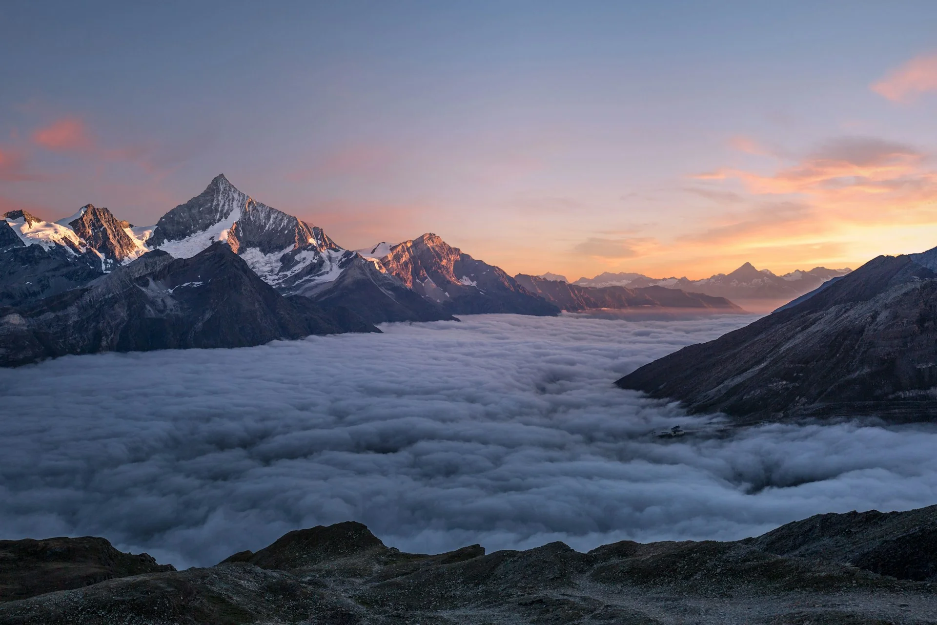 आध्यात्मिक ज्ञान पृष्ठभूमि